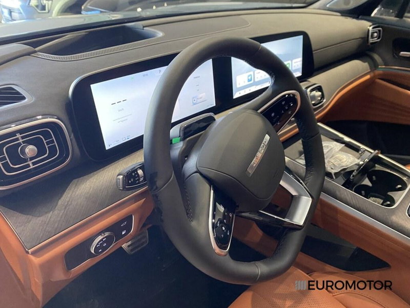 Jaecoo Jaecoo 8 SHS-P nuova a Bari (14)