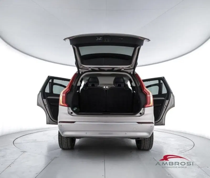 Volvo XC90 usata a Perugia (7)