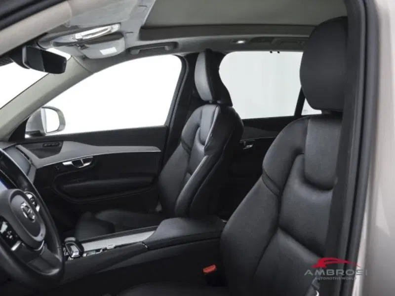 Volvo XC90 usata a Perugia (9)