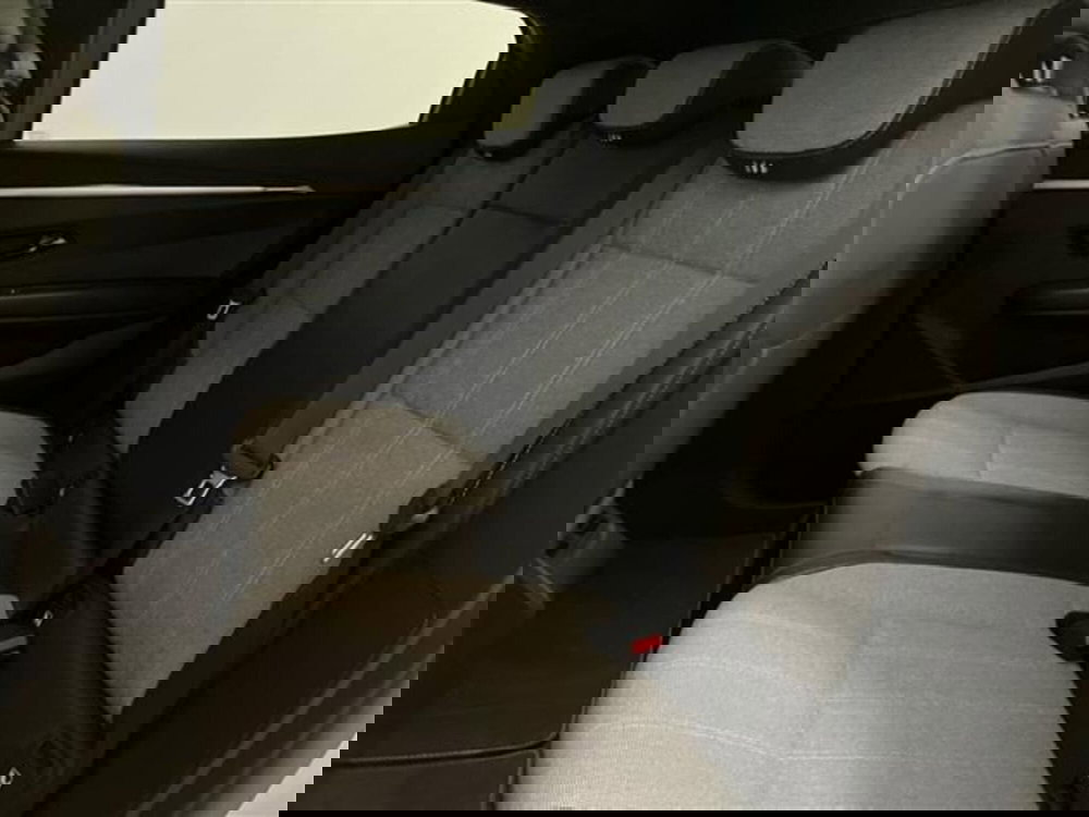 Renault Megane E-Tech Electric usata a Como (12)