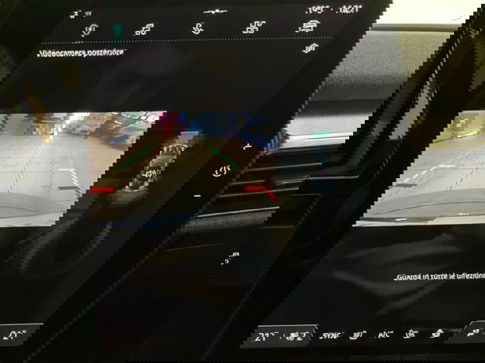 Renault Megane E-Tech Electric usata a Como (15)