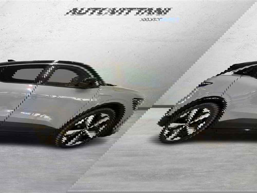 Renault Megane E-Tech Electric usata a Como (4)