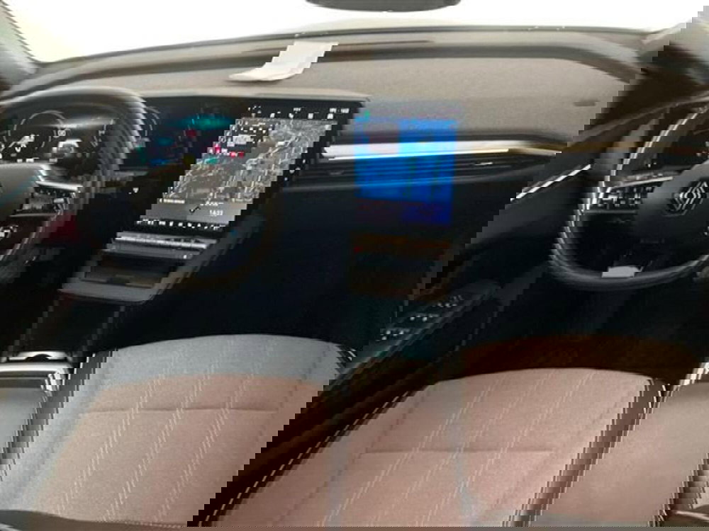 Renault Megane E-Tech Electric usata a Como (9)