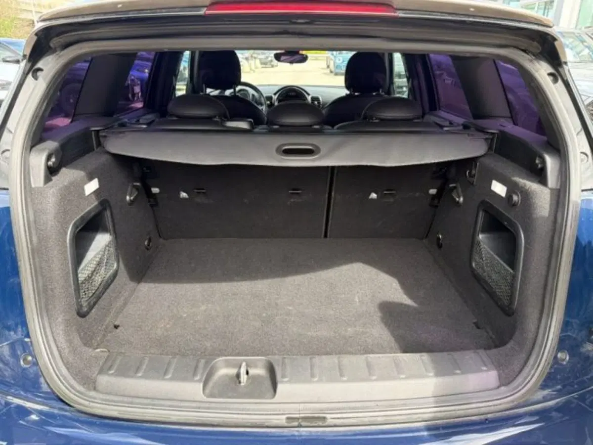 MINI Mini Clubman usata a Lecce (16)
