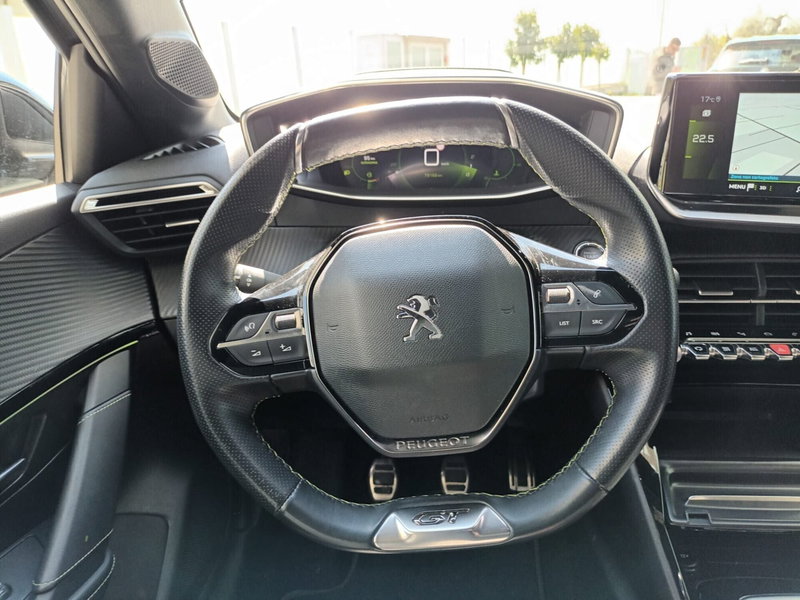 Peugeot 208 usata a Bari (14)