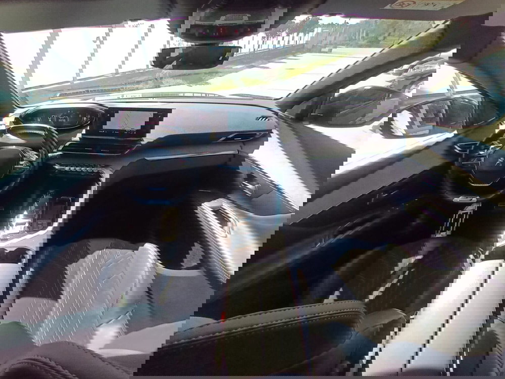 Peugeot 3008 usata a Bari (17)