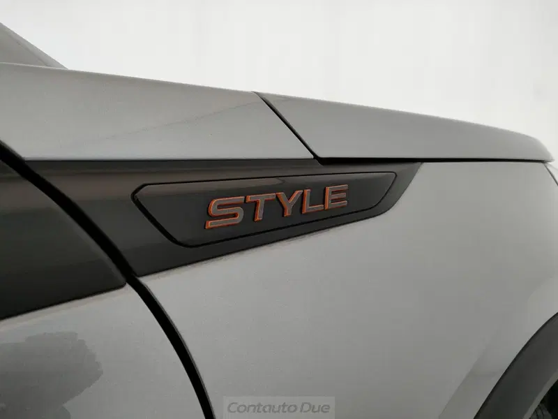 Peugeot 2008 nuova a Caserta (17)