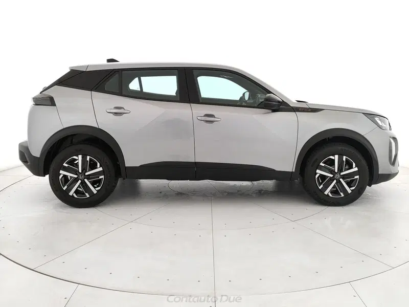 Peugeot 2008 nuova a Caserta (4)