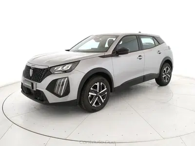 Peugeot 2008 1.2 hybrid Style 145cv e-dcs6 nuova a Teverola