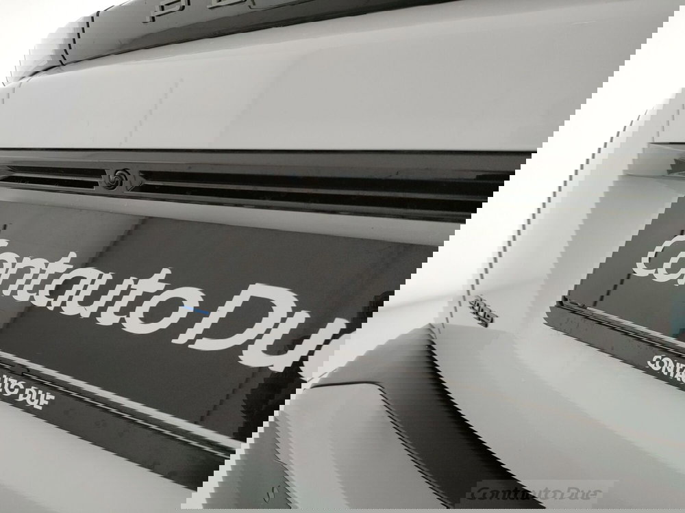 Peugeot 2008 nuova a Caserta (11)