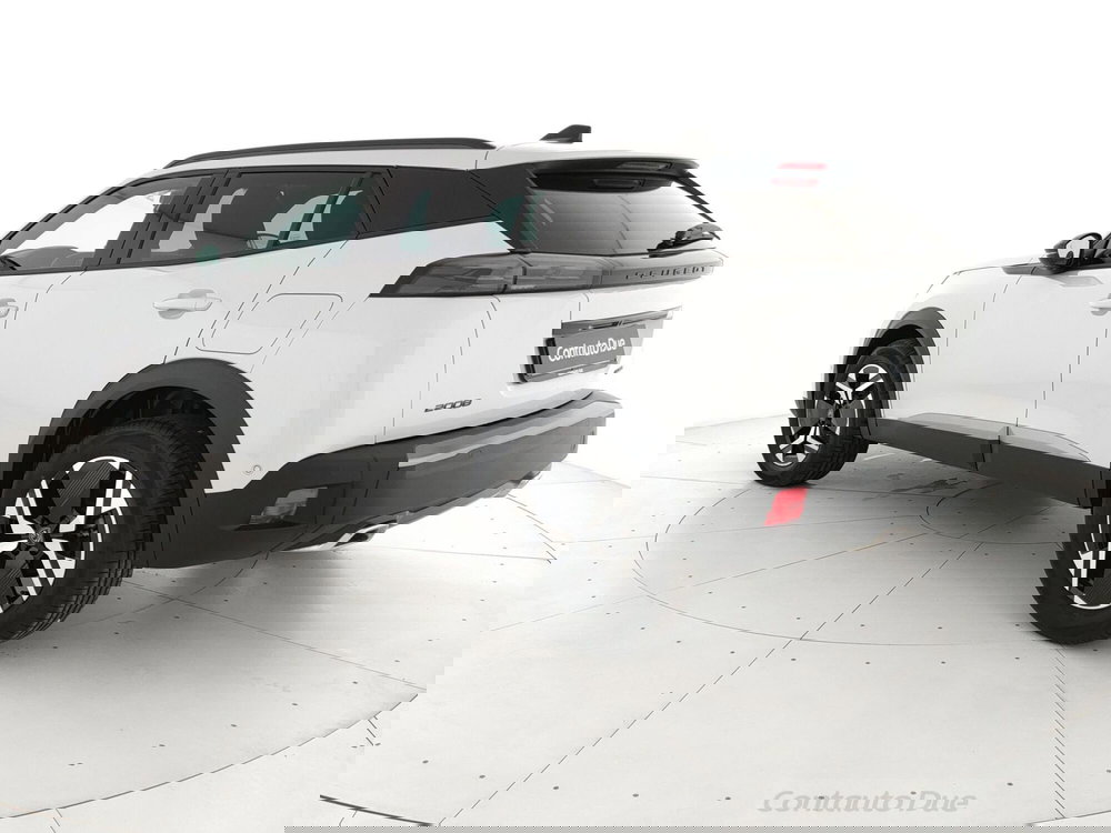 Peugeot 2008 nuova a Caserta (8)