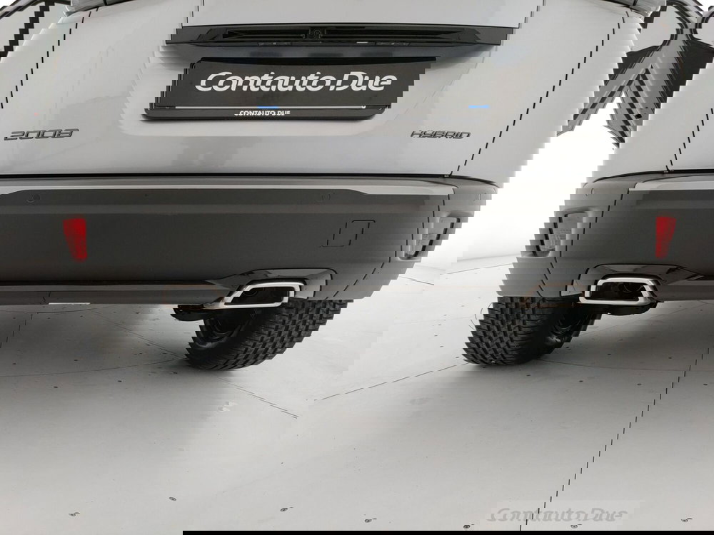 Peugeot 2008 nuova a Caserta (11)