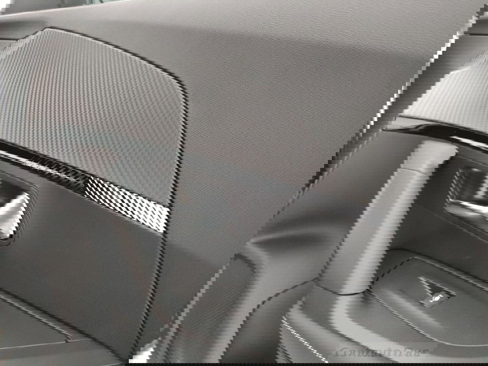 Peugeot 2008 nuova a Caserta (18)