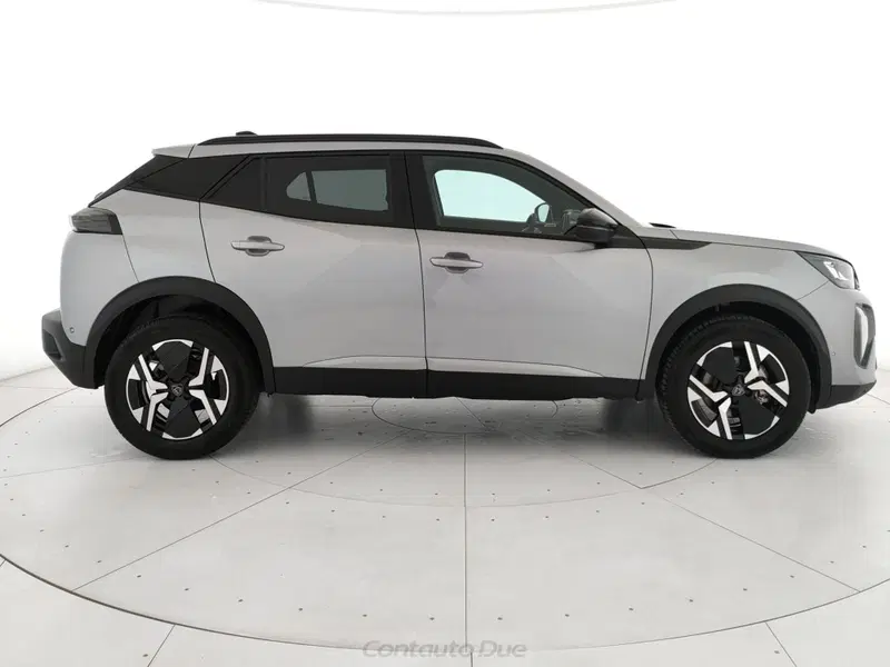 Peugeot 2008 nuova a Caserta (4)