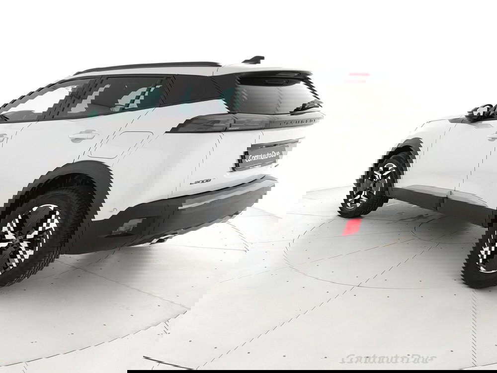 Peugeot 2008 nuova a Caserta (8)