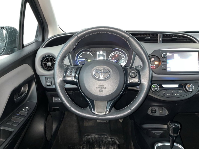 Toyota Yaris usata a Torino (11)