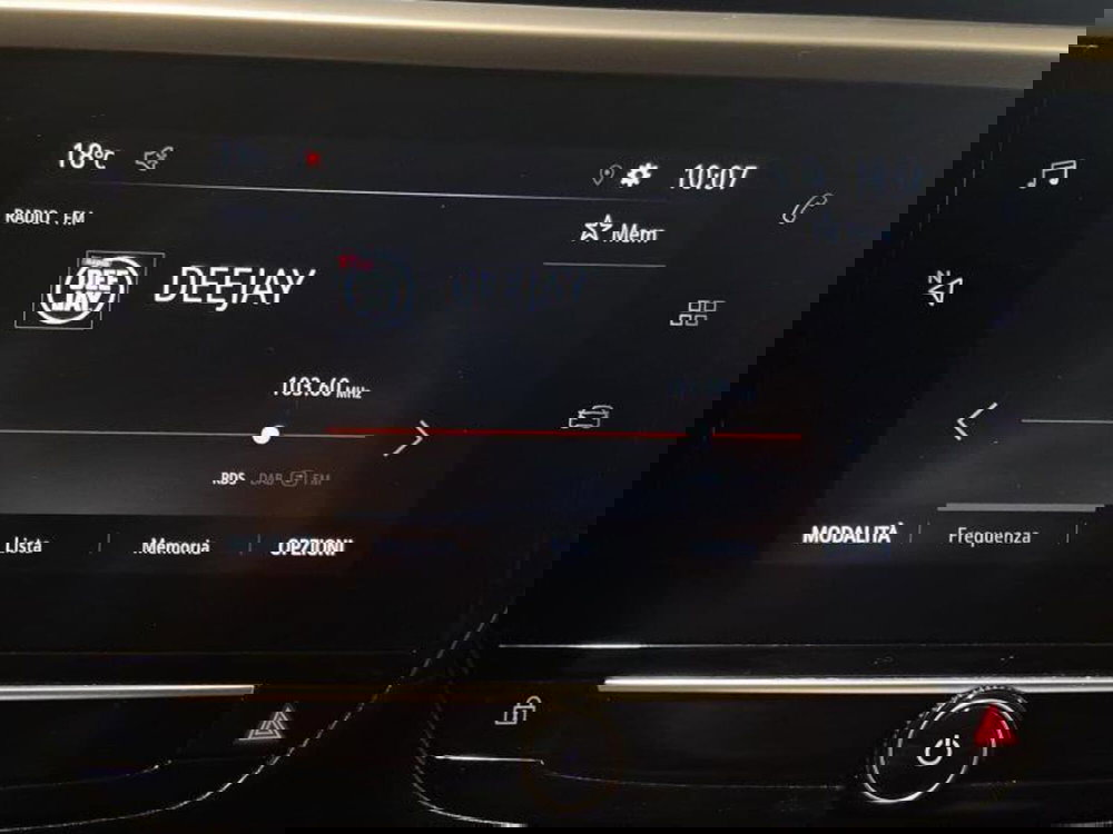 Opel Corsa usata a Genova (15)