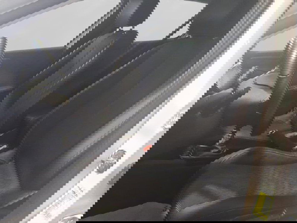 Opel Corsa usata a Genova (9)