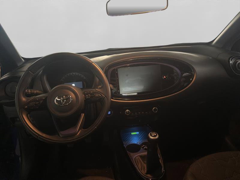 Toyota Aygo X usata a Genova (11)