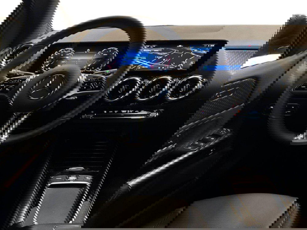 Mercedes-Benz Classe B nuova a Rimini (11)