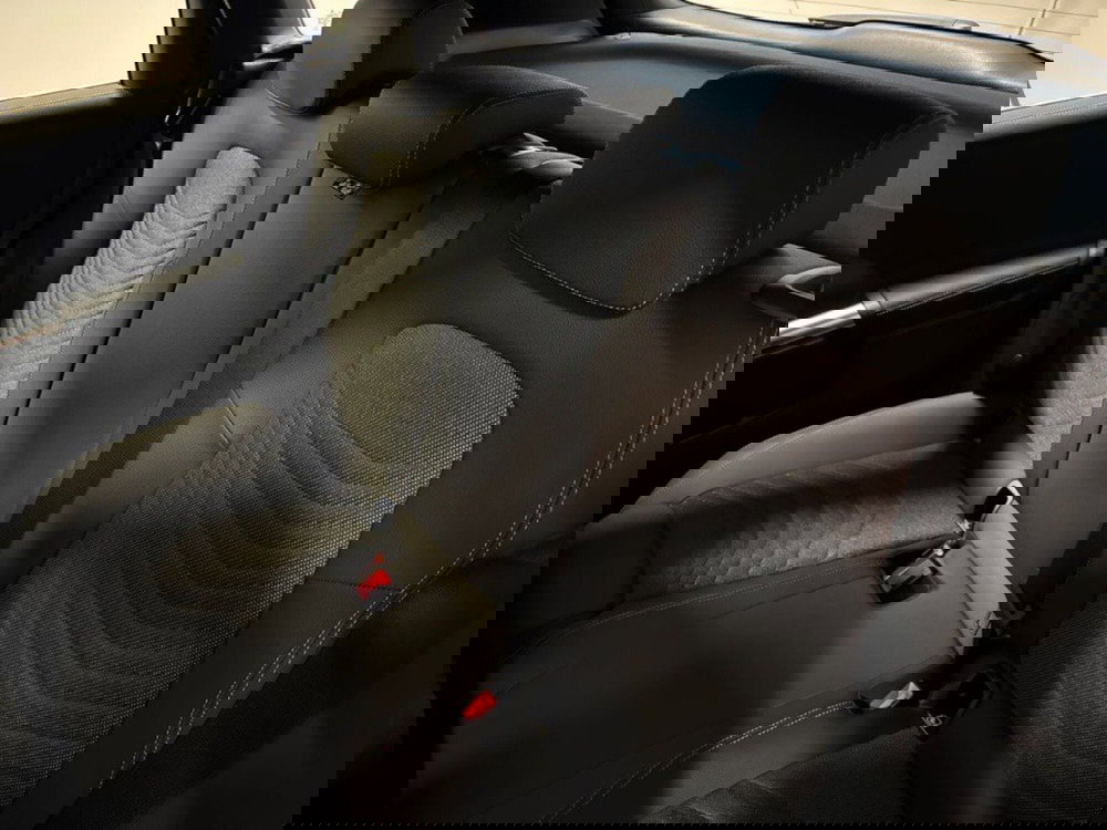 Mercedes-Benz Classe B nuova a Rimini (13)