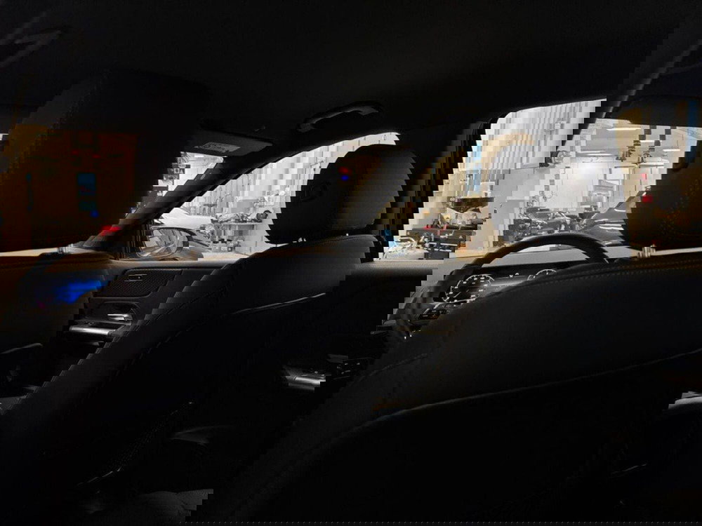 Mercedes-Benz Classe B nuova a Rimini (18)