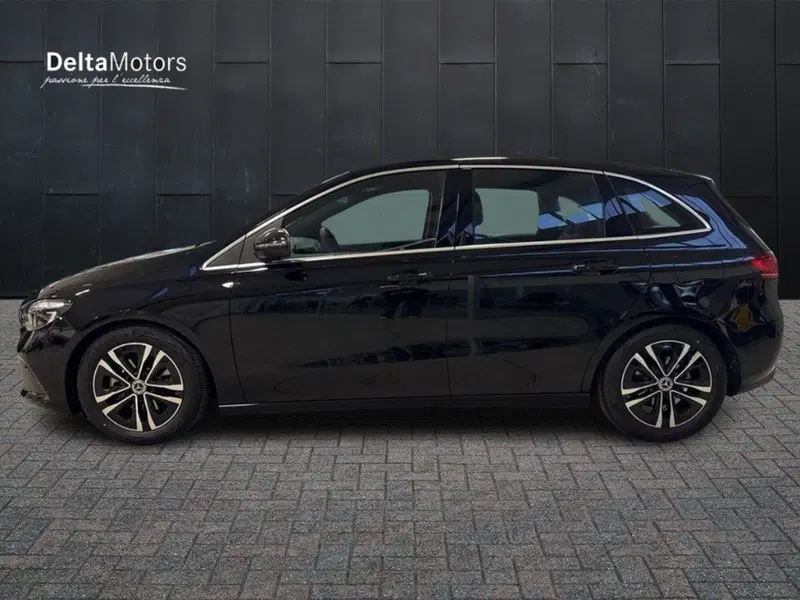 Mercedes-Benz Classe B nuova a Rimini (2)