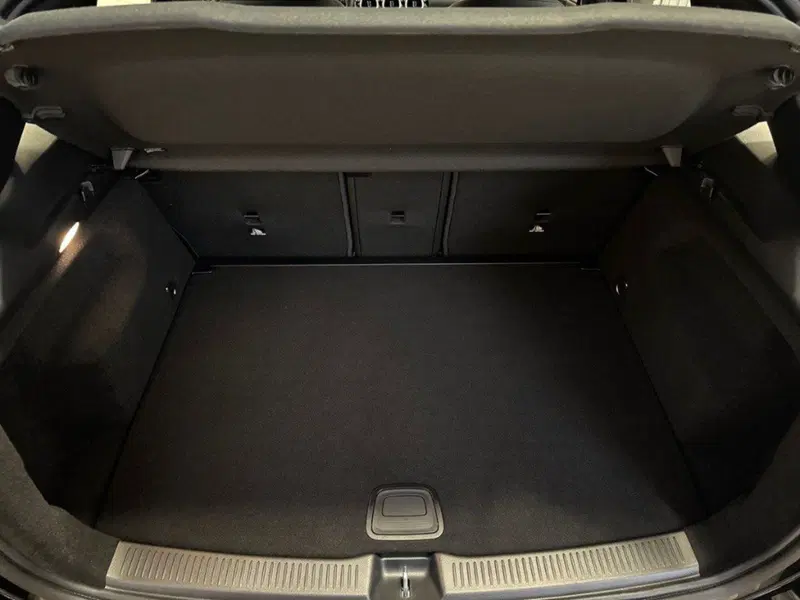 Mercedes-Benz Classe B nuova a Rimini (7)