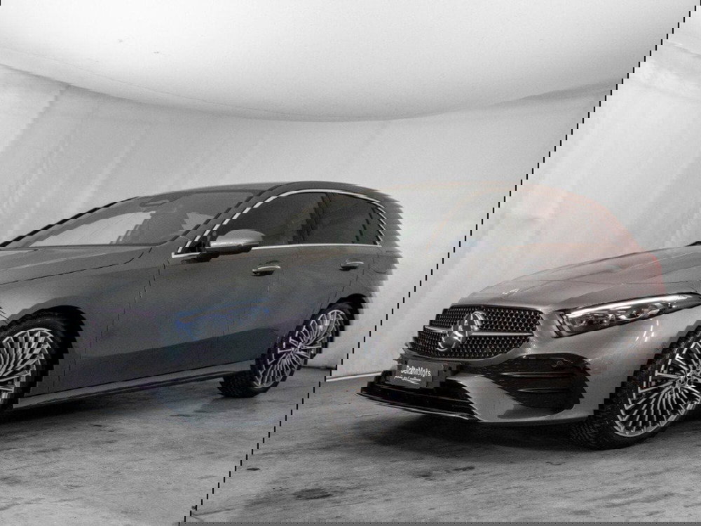 Mercedes-Benz Classe A Sedan nuova a Macerata