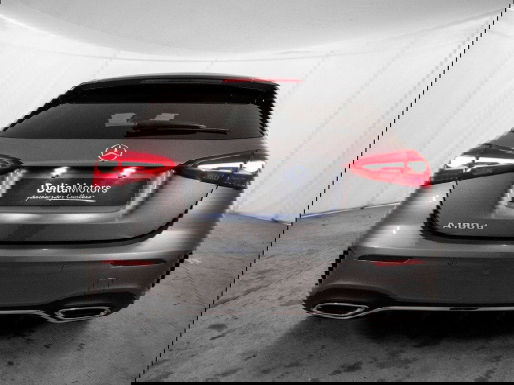 Mercedes-Benz Classe A Sedan nuova a Macerata (3)