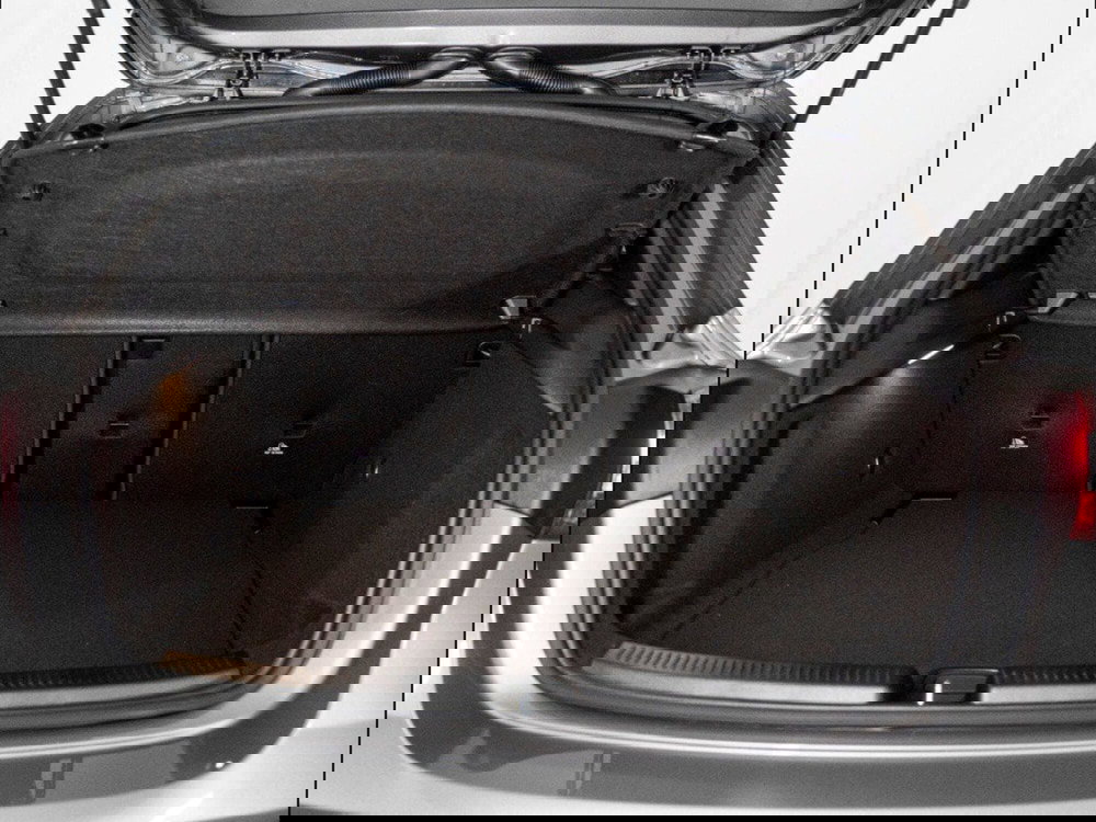 Mercedes-Benz Classe A Sedan nuova a Macerata (6)