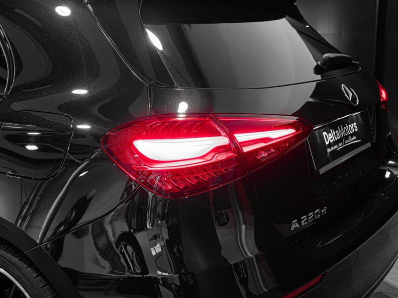 Mercedes-Benz Classe A nuova a Ancona (8)
