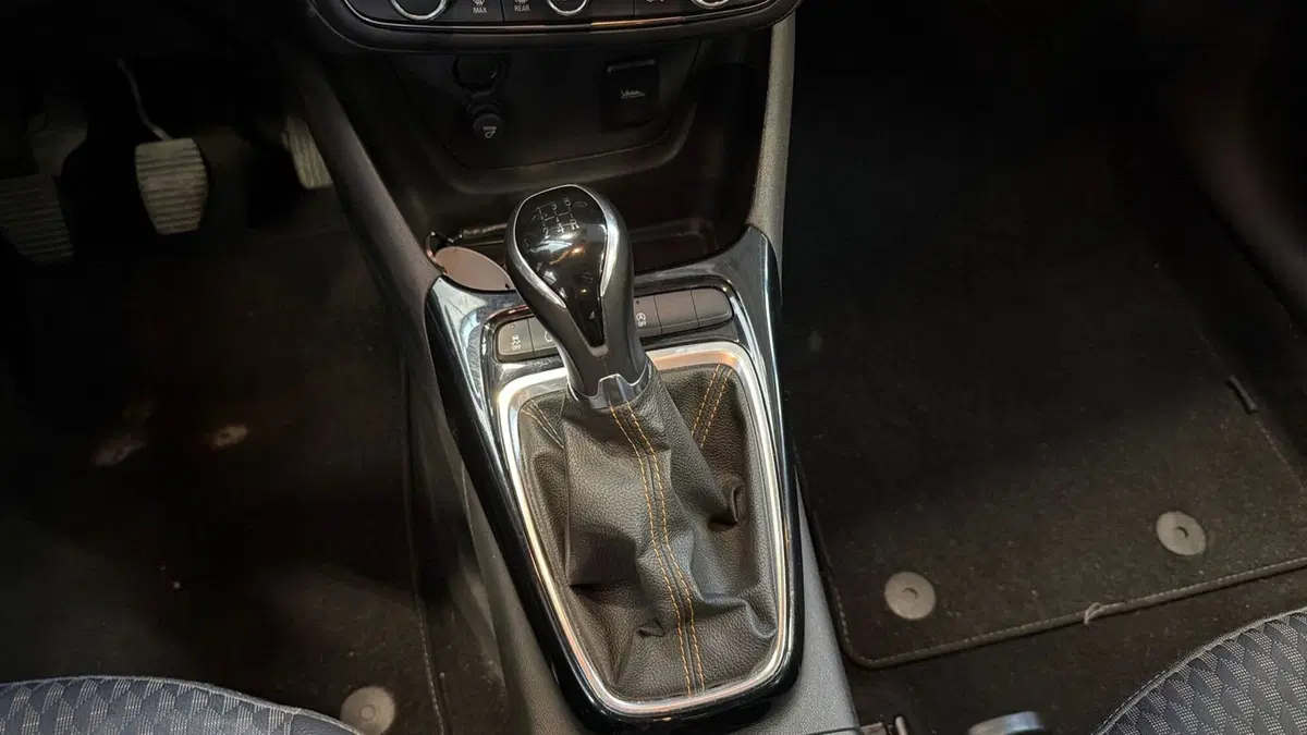 Opel Crossland X usata a Treviso (11)