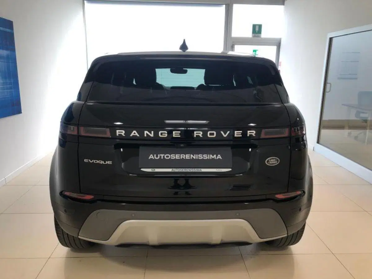 Land Rover Range Rover Evoque usata a Venezia (11)