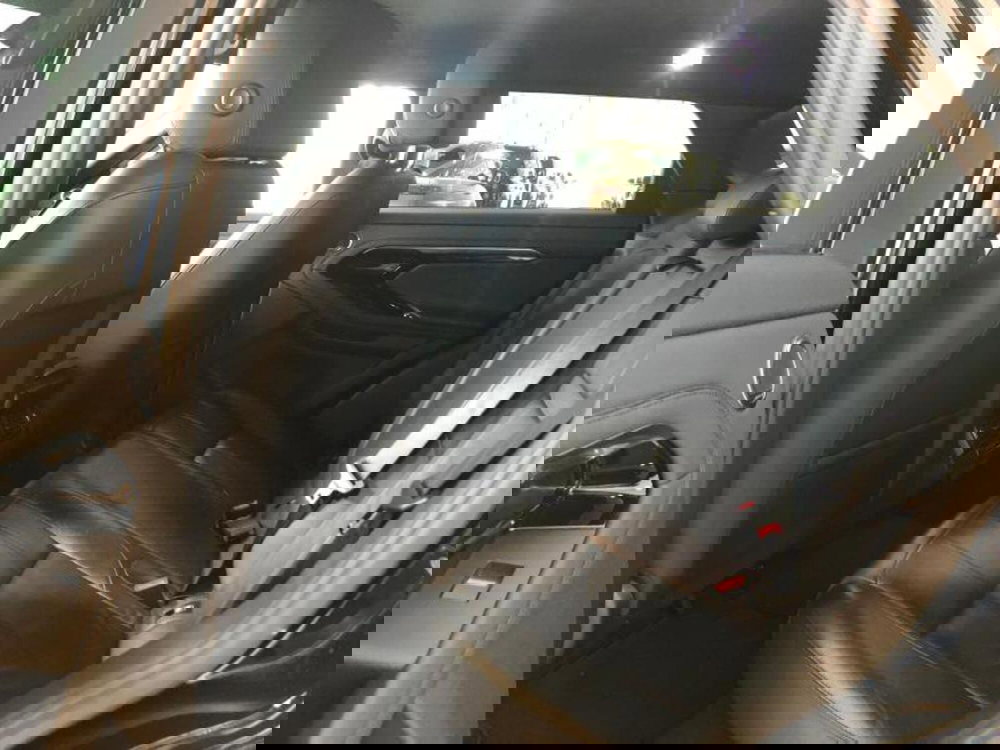 Land Rover Range Rover Evoque usata a Venezia (5)