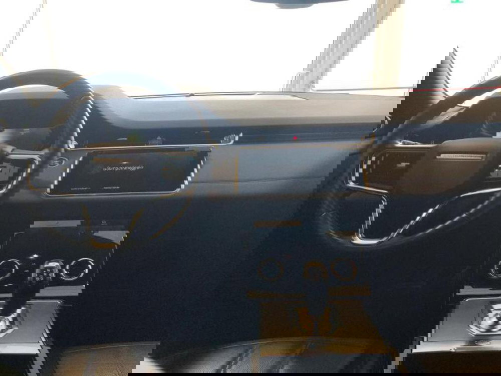 Land Rover Range Rover Evoque usata a Venezia (6)