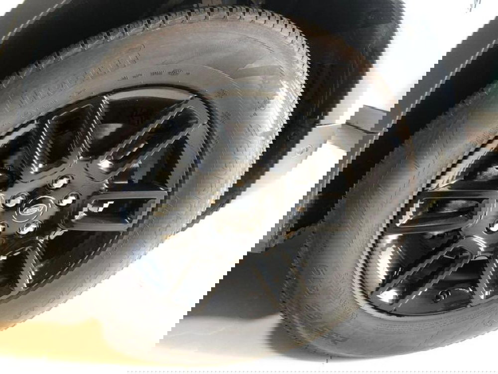 Land Rover Defender usata a Venezia (9)