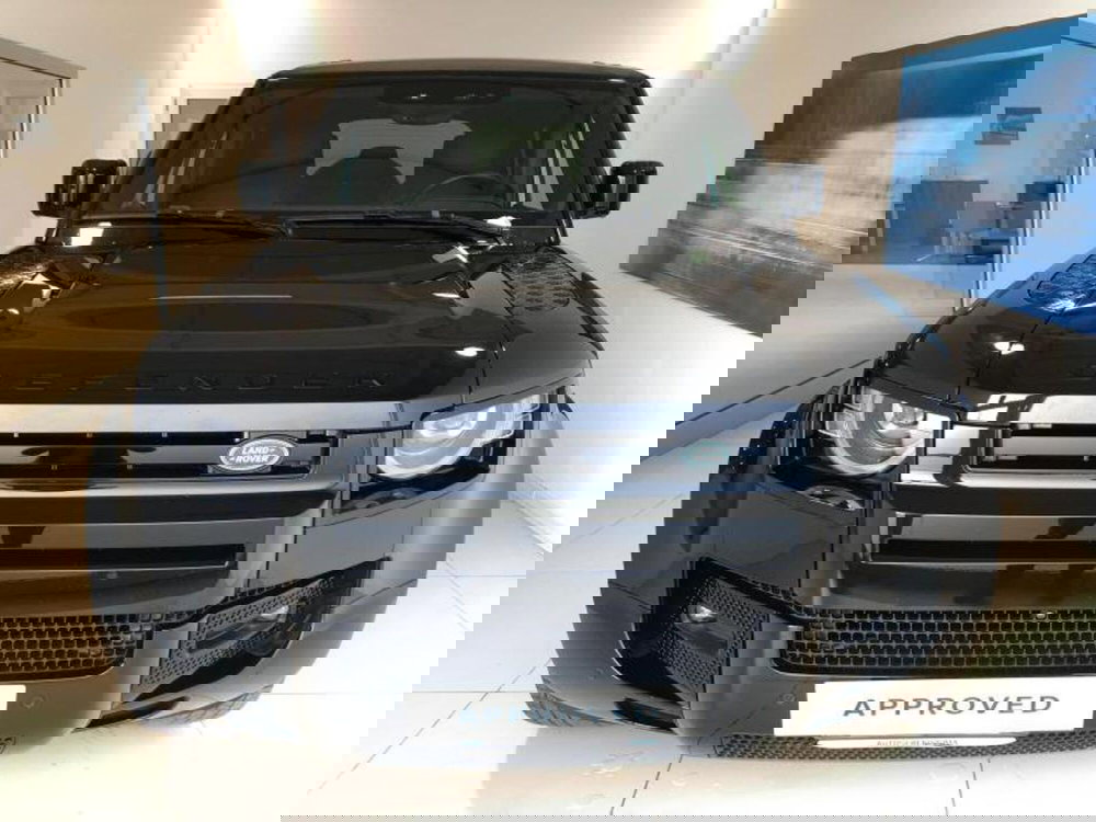 Land Rover Defender usata a Venezia