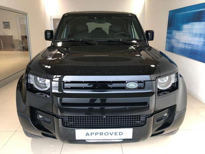 Land Rover Defender 110 3.0d i6 mhev X-Dynamic HSE awd 250cv auto del 2023 usata a Venezia