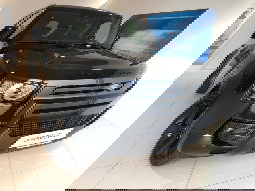 Land Rover Defender usata a Venezia (10)