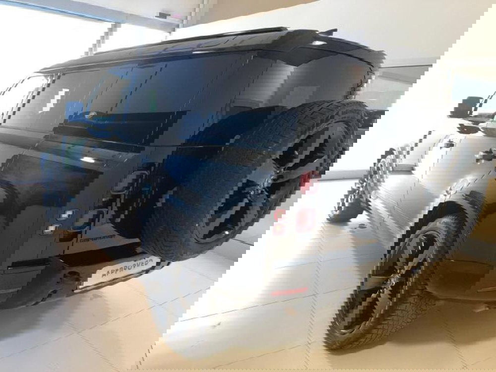 Land Rover Defender usata a Venezia (3)