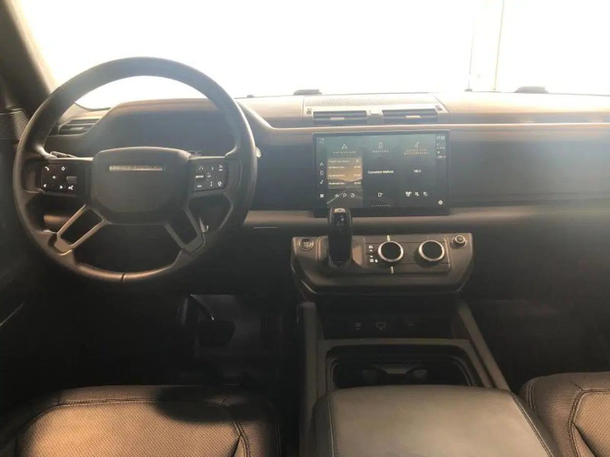 Land Rover Defender usata a Venezia (6)
