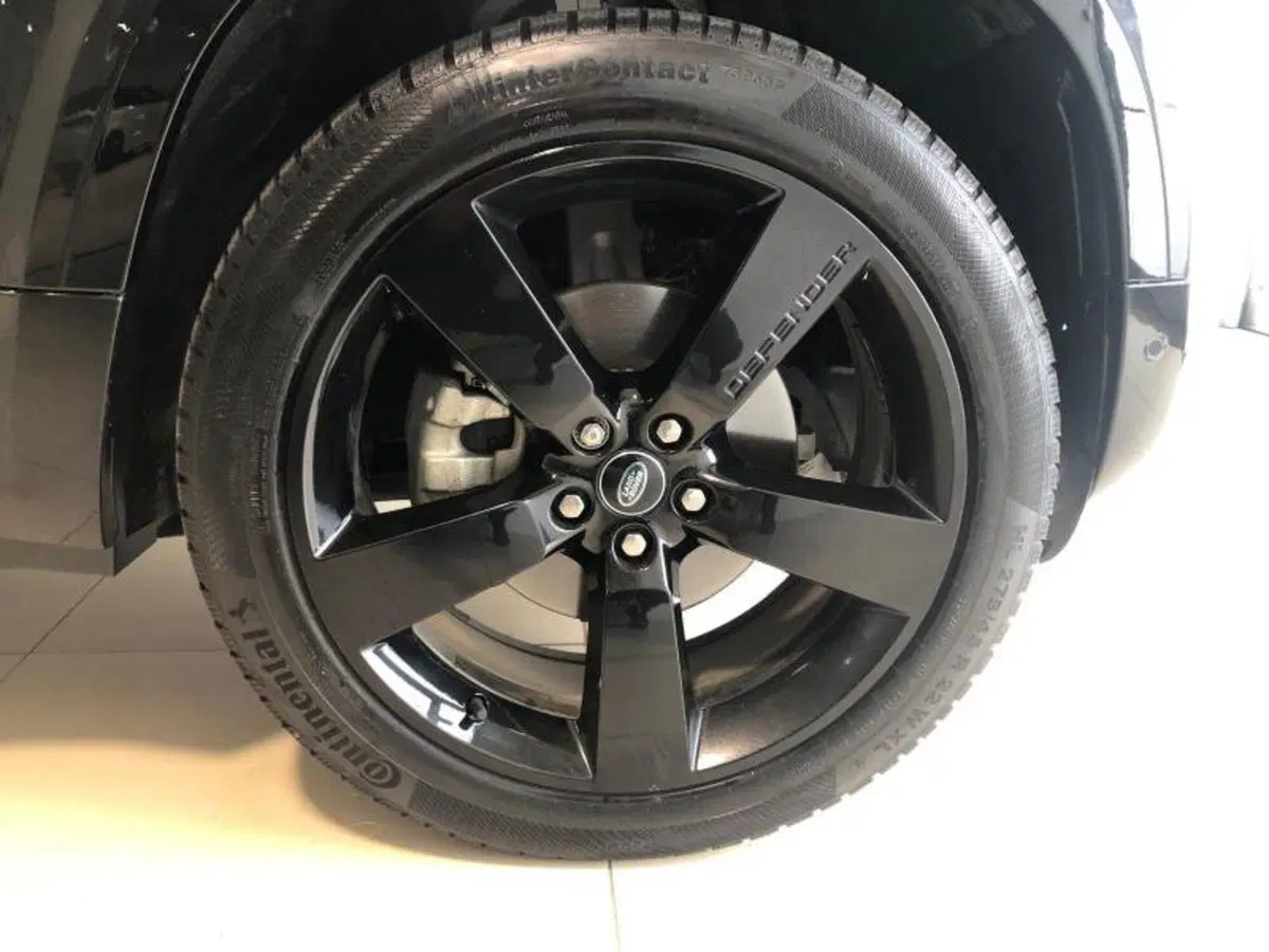 Land Rover Defender usata a Venezia (9)