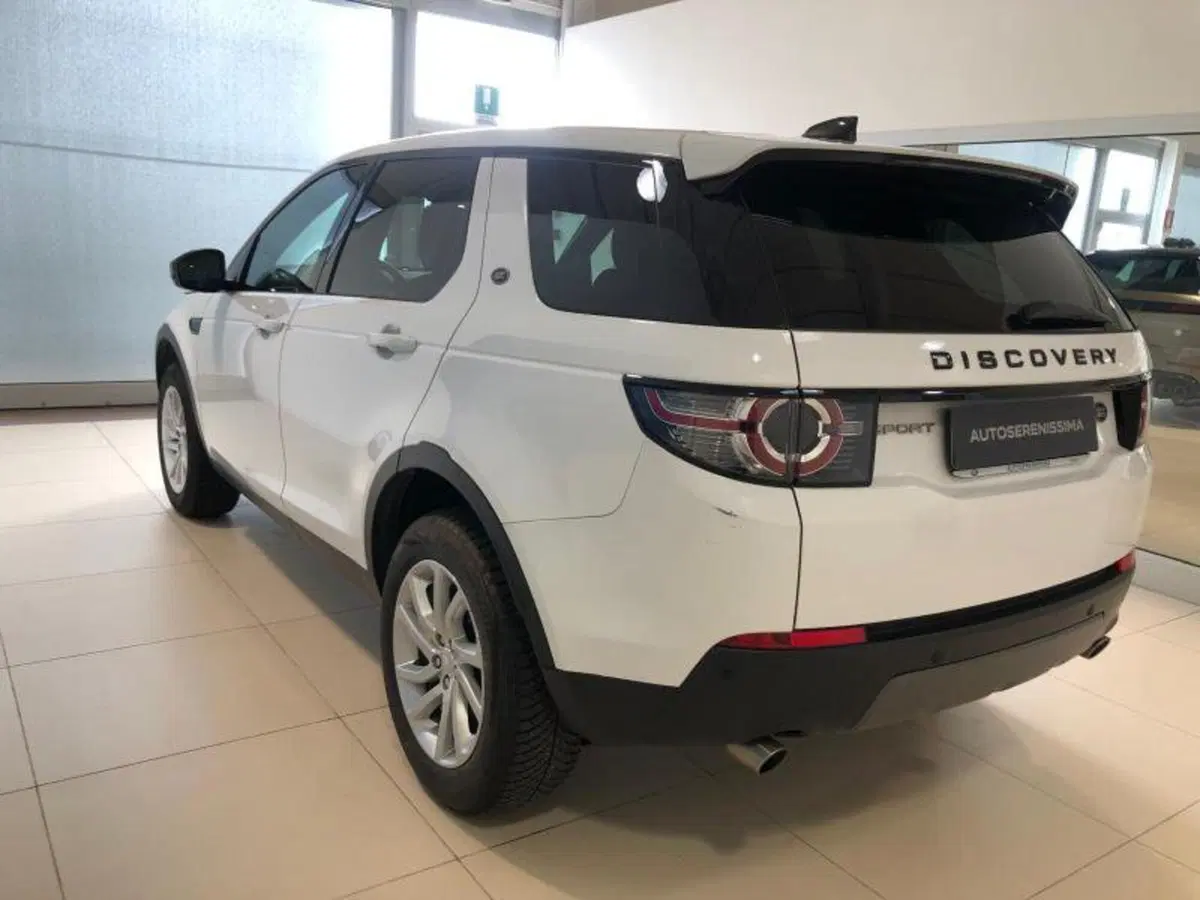 Land Rover Discovery Sport usata a Venezia (2)