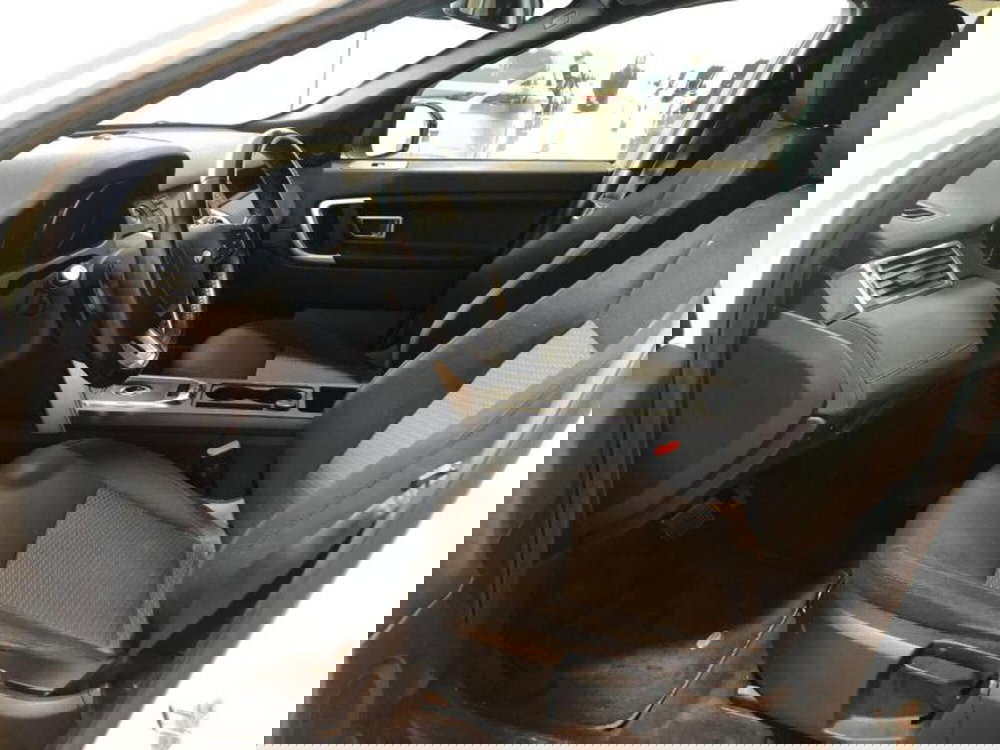 Land Rover Discovery Sport usata a Venezia (3)