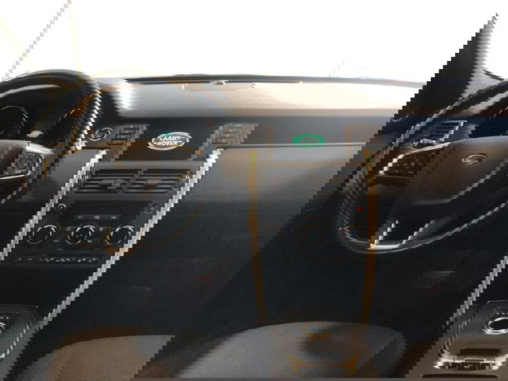Land Rover Discovery Sport usata a Venezia (5)