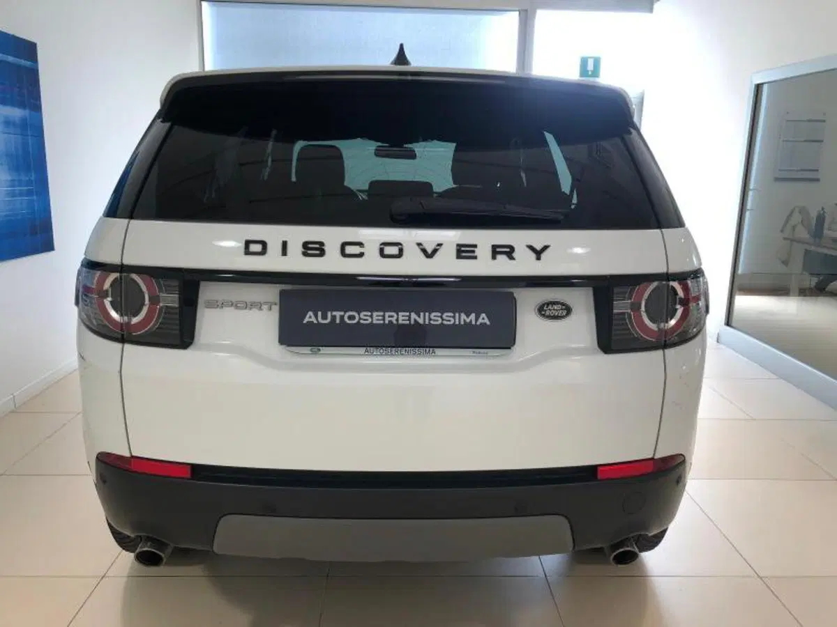 Land Rover Discovery Sport usata a Venezia (9)