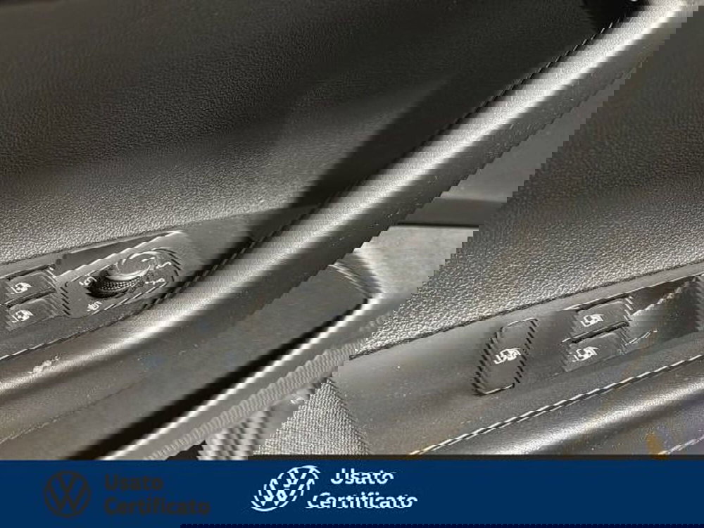 Volkswagen Taigo usata a Vicenza (14)