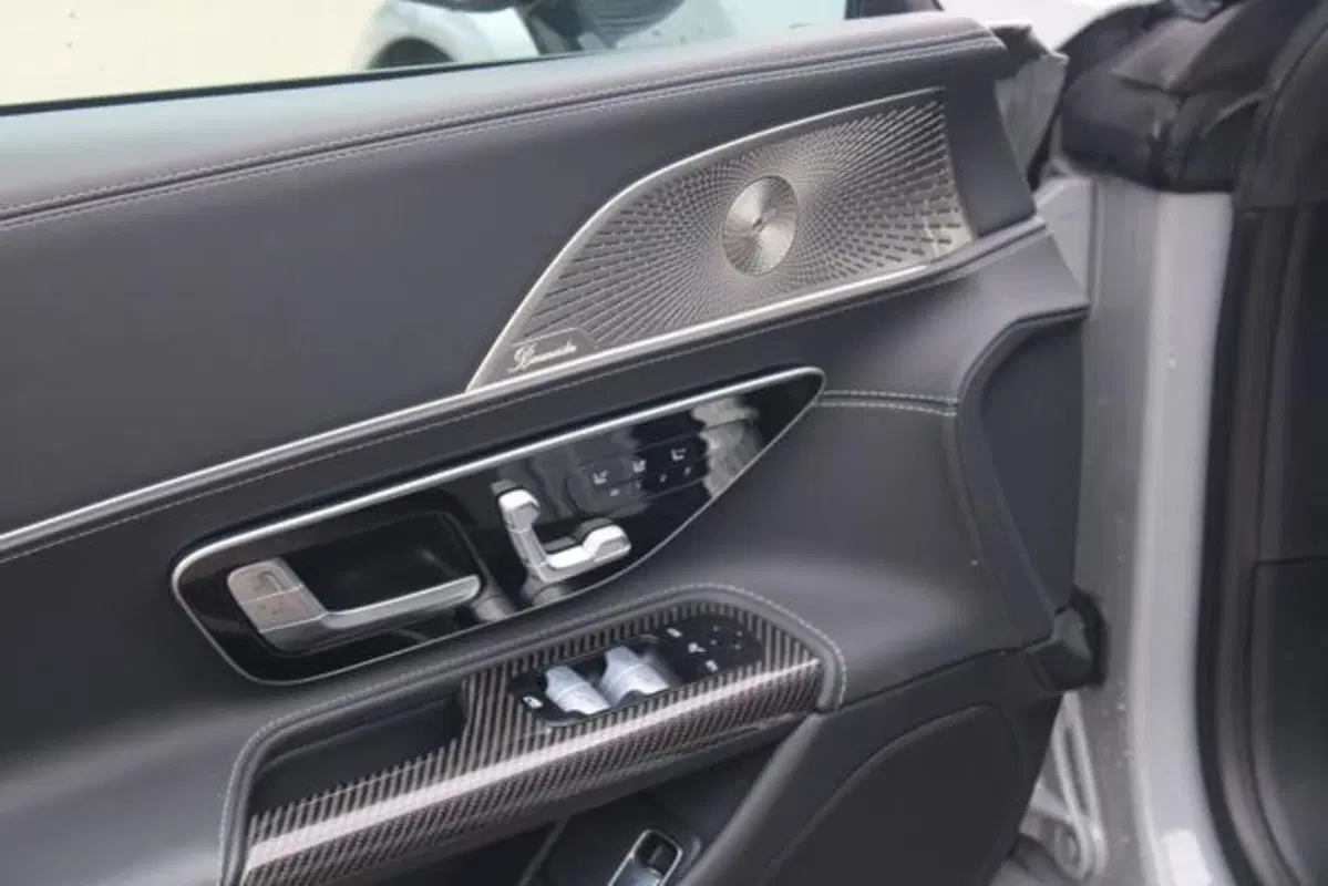 Mercedes-Benz SL usata a Lecce (10)