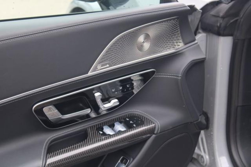 Mercedes-Benz SL usata a Lecce (10)